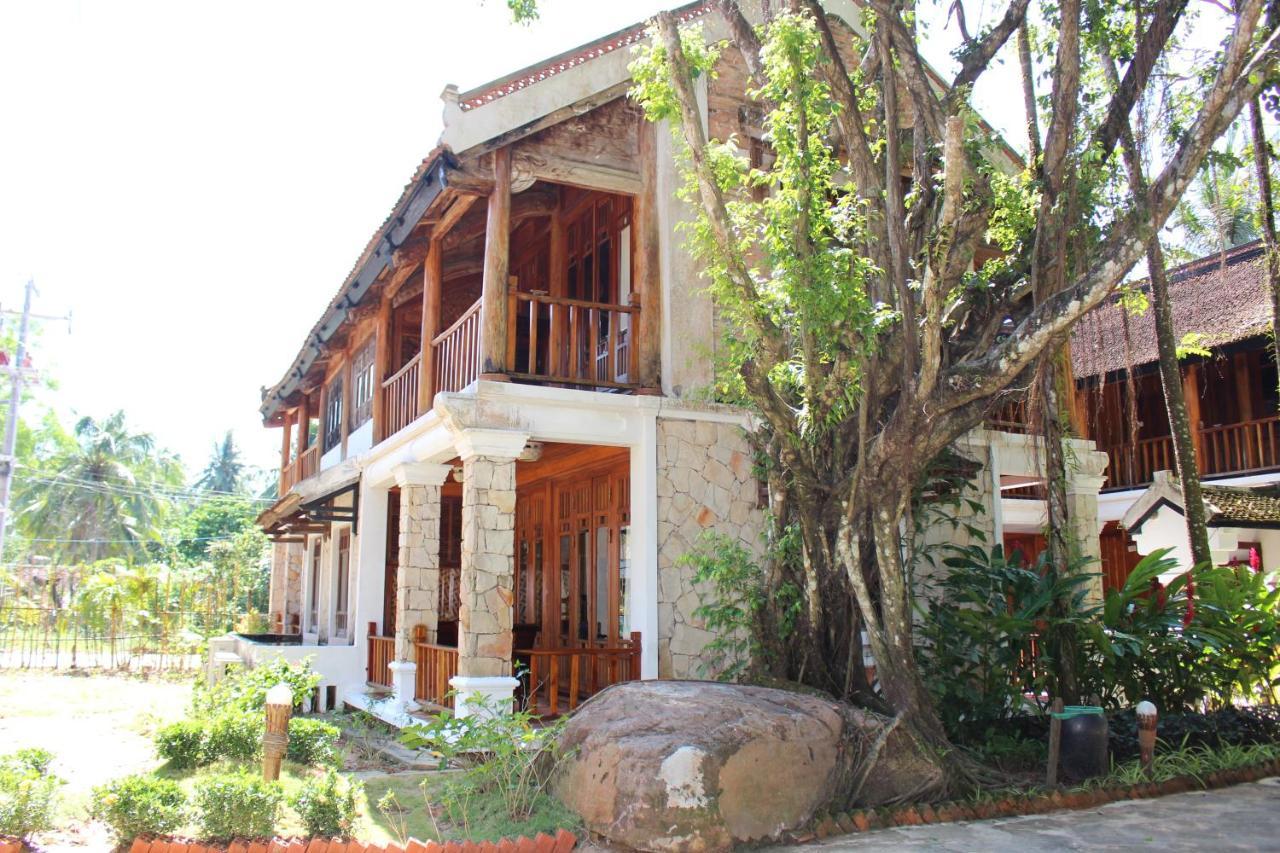 Ancient Village Phu Quoc Resort Екстер'єр фото